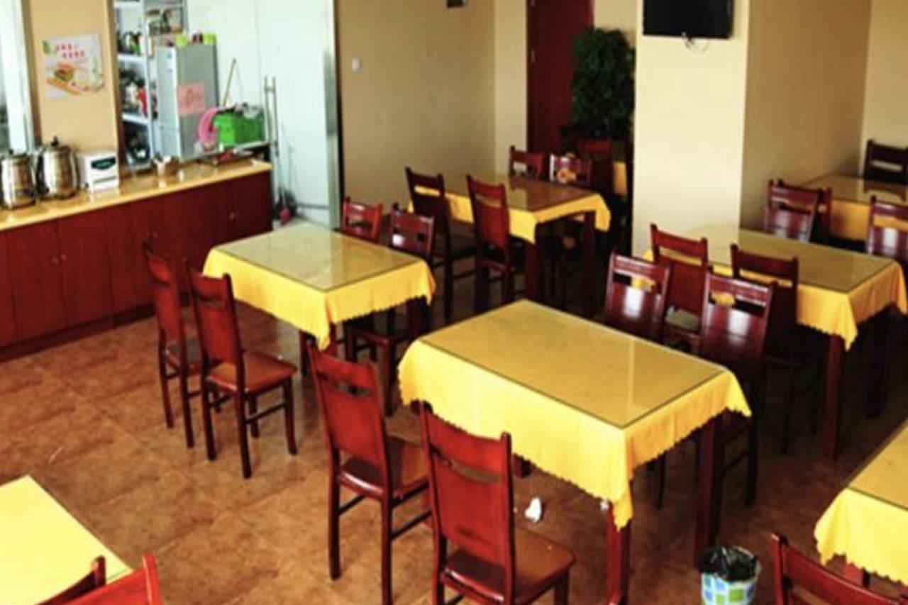 Greentree Inn Henan Qinyang Middle Huaifu Road Express Hotel Buitenkant foto